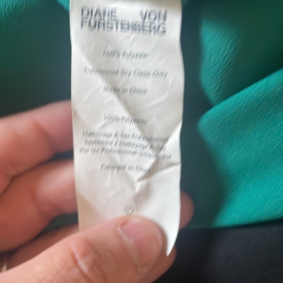 Diane Von Furstenberg Blouse - Picture 5 of 5